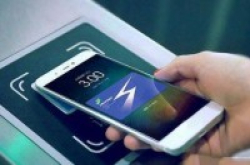 曲线救国！iPhone也能在北京刷公交卡了
