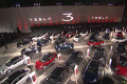 超前设计？特斯拉Model 3激进到没有仪表盘