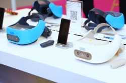 五年裁员7万余人 穷途末路的HTC是否应该放弃手机业务专攻VR？
