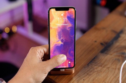 被华为吓到？传苹果新iPhoneX提前发布：年中就亮相还有纯金版