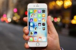 iPhone电池更换异常火爆：备货不足最长要等3个月
