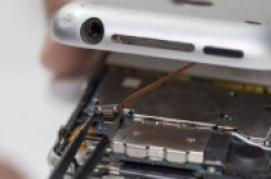 ifixit认为最难拆的手机是什么？想不到是这些老古董