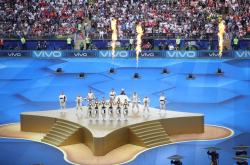 非凡时刻 2018FIFA世界杯现场上演vivo8分钟