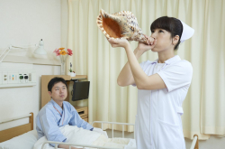 吹海螺、送披萨实用度0分的护士主题免费图库SukimaNurse