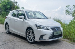 【混能小钢炮】LexusCT200h反应快，一踩即有！