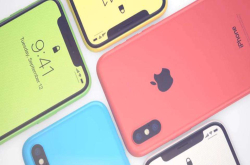 苹果新政策 旧小米华为换新iPhone 库克这招太鸡贼？