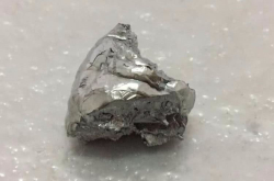 熔点达到4200K俄罗斯成功合成世界上最难熔材料