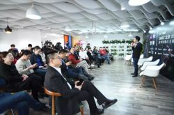 李开复：格局已定 10后中国AI市场将占据半壁江山