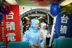 台媒：ASML推动摩尔定律现重大突破 台积电1.5nm工艺稳赢三星？