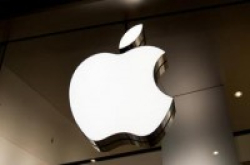 干掉Home键iPhone8或将支持快充