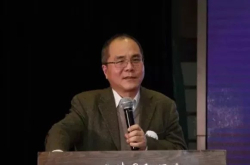彭小瑜：努力合成温润的基因