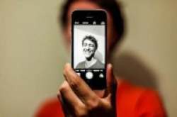 Apple新专利悄悄提升iPhone自拍技术