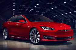 TeslaModelS新改车头、大灯设计新增HEPA空气过滤系统