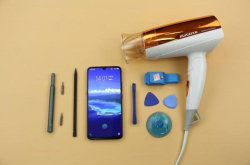 集成水滴屏＋屏下指纹vivoX23内在构造是怎样的