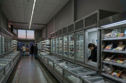 法国超市冰柜遭黑客调至50度 数百门店生鲜报废