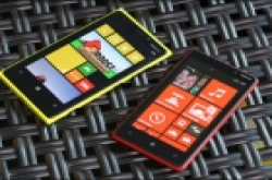 诺基亚Lumia820性能不俗价格实惠