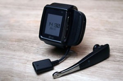 $8,888开售：首款3G视像表型手机LGGD910