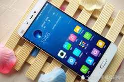 小米5升级MIUI10系统满血复活 删了温控玩王者温度直飙56度 真的烫手