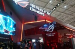ASUS电竞手机挂上ROG后确定于Computex2018公布