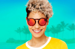 Snap录影眼镜Spectacles出新版加防水可拍照片
