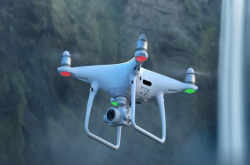 Phantom4ProV2.0悄悄上架——降噪图传升级 Phantom5传有防雨功能？