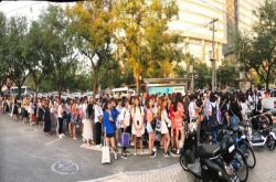 TFBOYS五周年演唱会 我们见到了互联网时代的粉丝力量