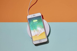 除了iPhone之外的手机都不想买 目前值得买的是哪一款？