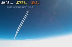 GoPro“英雄”于38,000呎迫近空中客车，飞机云、引擎声“擦身而过”！