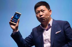 当年号称18个月不卡顿的华为Mate9 现在怎么样了？