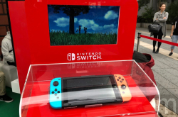 NintendoSwitch台湾上市派对现场购机再送玛利欧布制造型帽