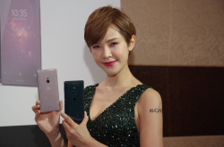 MWC2018：SonyXperiaXZ2、XZ2Compact发表，采全新设计元素、全屏幕与无线充电