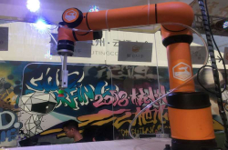 可实现70％的自动化 鲸仓科技推出柔性无人仓PickingSpider系统