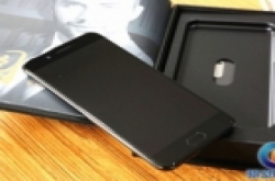 匠心工艺两面世界!双面屏手机YotaPhone3全面评测