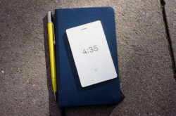 LightPhone2 一部将你从社交App回归现实的手机