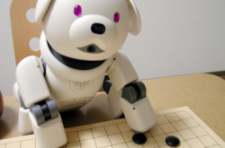 Sony重新开发智能宠物AIBO