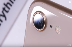 超残酷测试iPhone8：很硬，无法掰弯！