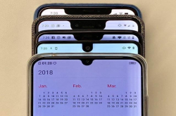 手机全面屏的进化史 无额头设计的小米MIX终归要成潮流