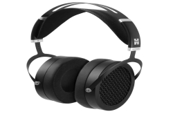 造型设计终于摆脱过往，HiFiMAN宣布新款平面振膜耳机Sundara