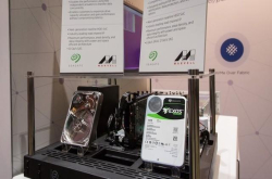 希捷展示全球最快机械硬盘样品480MB/s