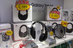 【场报】美牌耳机音色劲正