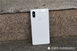雷军出后手 苹果iPhoneX或遭小米双重打击