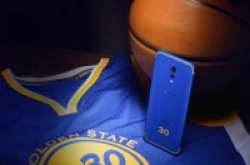 为球迷粉丝打造vivoXplay6库里定制版首轮售罄