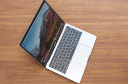 7年来性能提升最大的MacBookPro 苹果要把它变成你手口并用的工作台
