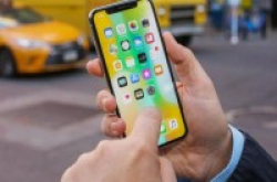 传平民版iPhoneX多达6款配色保留所有原设功能！