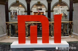 雷军：小米有史以来电池最大的手机来了让大家久等了