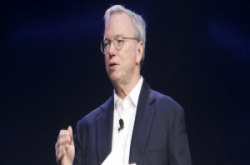 【EricSchmidt预言】AI是新一代开发典范，会彻底颠覆开发方法