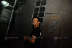 油炸乳鸽听说烧机油模式比不烧快半秒
