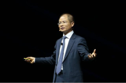 别了 美国？华为手机在美国大降价 比国内还便宜