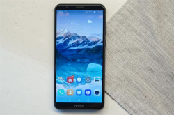 华为入门旗舰 全面屏＋4GB＋GT技术＋双摄＋3400mAh 仅899