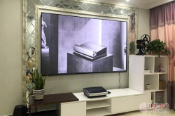 坚果智能U1——4K激光电视初体验前记